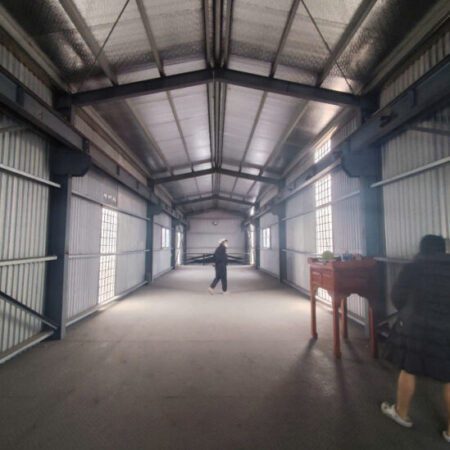 Nhà xưởng 2 tầng mặt đường Nguyễn Văn Linh, 196m, Giá 10.5 tỉ, gần AEON