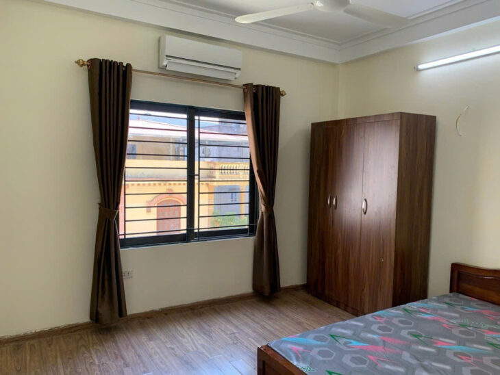 2 THOANG TRƯỚC SAU – NGÕ 3 GÁC ĐUA – LÊN TẦNG THOẢI MÁI – CHO THUÊ 25TR Xuân Đỉnh 46/102m, 4T, MT