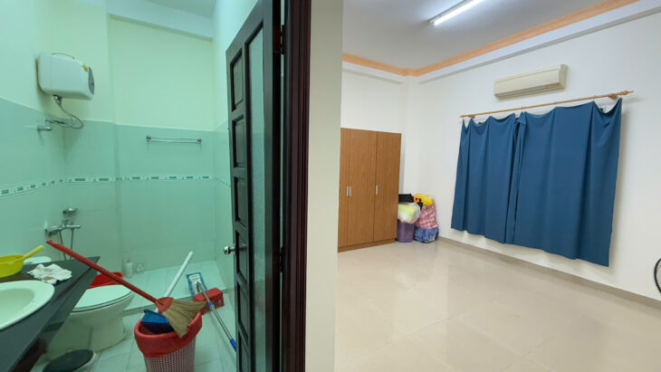 LÊ VĂN PHAN – HẺM XE HƠI – DT: 86M2 ( 4,5 x 20 ) 3 TẦNG – 4PN – CHỈ 8,2 TỶ