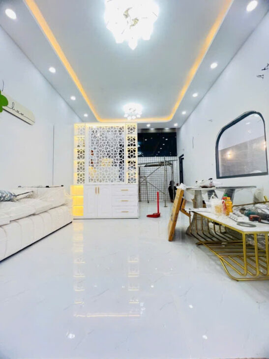 ????????????NHÀ 2 TẦNG MỚI ĐẦY ĐỦ NỘI THÂT – HẺM 3 GÁC PHÚ XUÂN