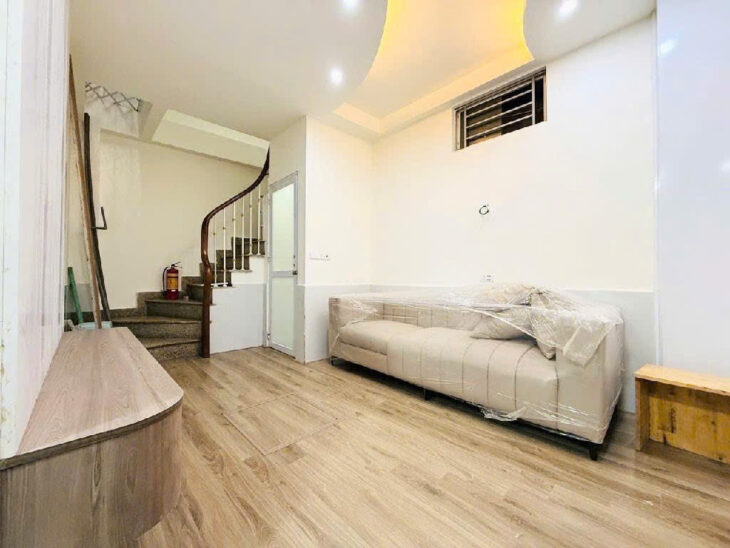 KHU VIP NHÂN CHÍNH – HOÀNG ĐẠO THUÝ – NGÕ THÔNG – 3 NGỦ – 5 TẦNG 4.5 TỶ