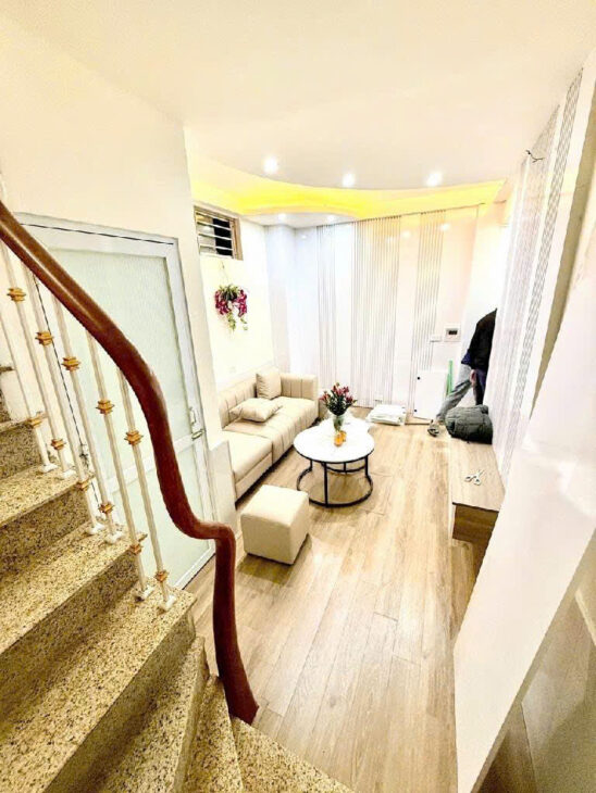 KHU VIP NHÂN CHÍNH – HOÀNG ĐẠO THUÝ – NGÕ THÔNG – 3 NGỦ – 5 TẦNG 4.5 TỶ