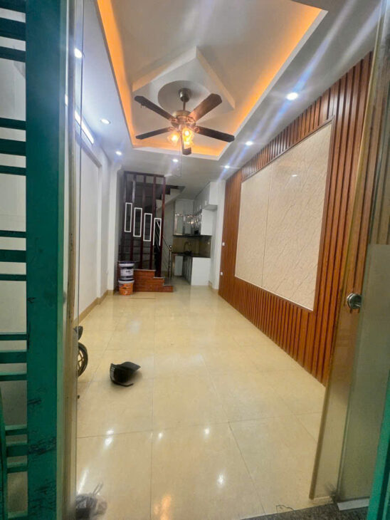 Cần Bán Nhà Đông Thiên, 23m 4 Tầng 3 Ngủ, Giá 3.2 Tỷ Sổ Chung Phôi Riêng