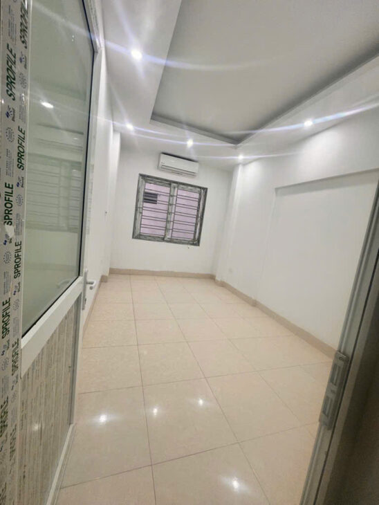 Cần Bán Nhà Đông Thiên, 23m 4 Tầng 3 Ngủ, Giá 3.2 Tỷ Sổ Chung Phôi Riêng