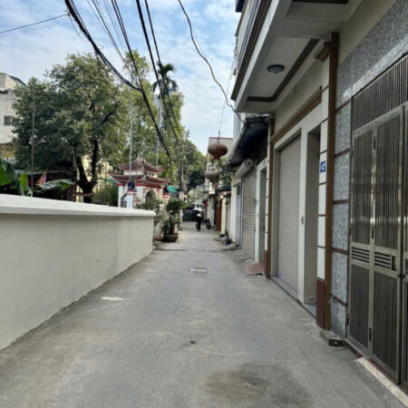 Bán 97m yên duyên tặng nhà lô góc ô tô kinh doanh hoàng mai