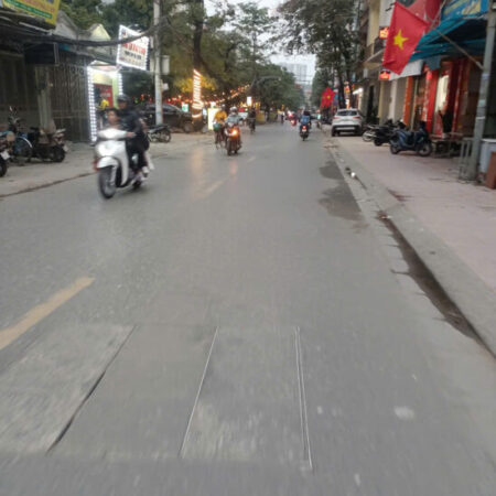 BÁN NHÀ MẶT PHỐ NGÔ ĐÌNH MẪN 63M , MẶT TIỀN 5M – PHÂN LÔ VỈA HÈ KINH DOANH VÔ ĐỐI . OTO TRÁNH ĐỖ