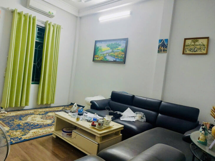 NHÀ ĐẸP Ở LUÔN NGÕ THÔNG CÁCH 1 NHÀ RA PHỐ 7 tỷ Thanh Nhàn 29m 5 tầng, MT 4,2m