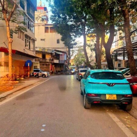 Bán nhà Phố Cảm Hội 45m 4 tầng cực đẹp ở luôn