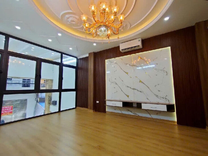 Bán siêu phẩm nhà kim đồng giáp bát 7 tầng thang máy long lanh 2 vải hè kinh doanh hoàng mai