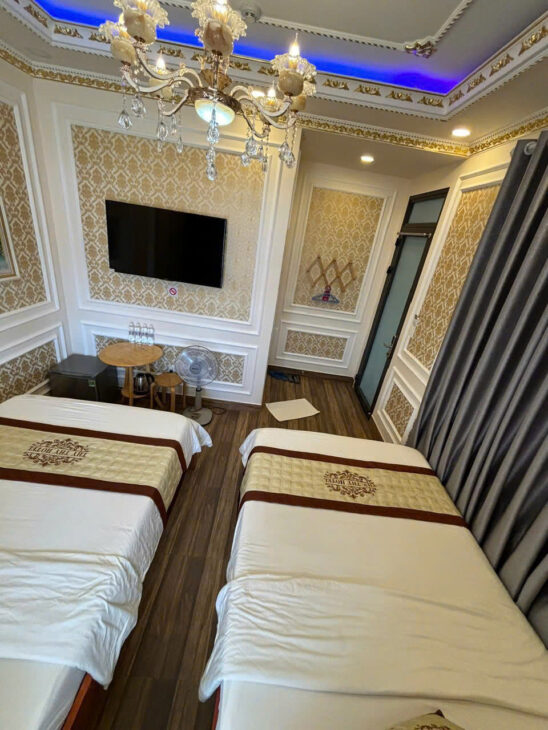BÁN KHÁCH SẠN TRUNG TÂM ĐÀ LẠT 10 PHÒNG NGỦ ĐƯỜNG THI SÁCH-P6 ĐÀ LẠT