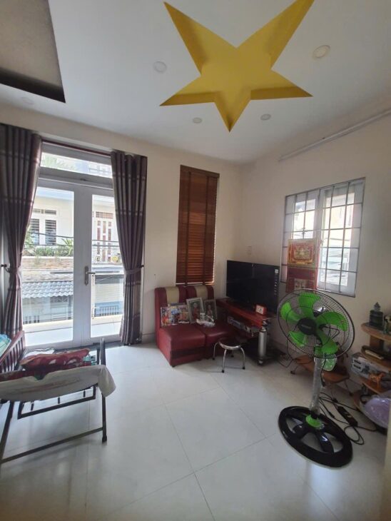 LÔ GÓC XE HƠI NGỦ TRONG NHÀ – 3 TẦNG BTCT – NGAY QUANG TRUNG PHẠM VĂN CHIÊU – NHỈNH 7 TỶ TL