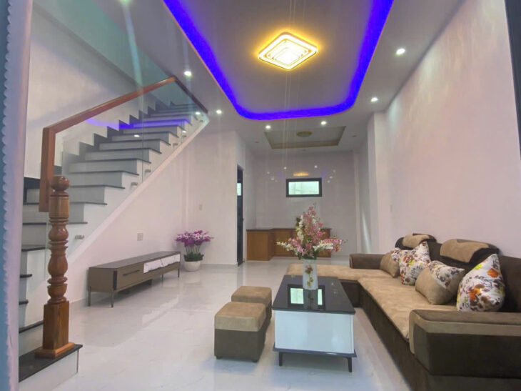 BÁN 2 CĂN NHÀ ĐƯỜNG Ô TÔ NGÔ QUYỀN-P6-ĐÀ LẠT