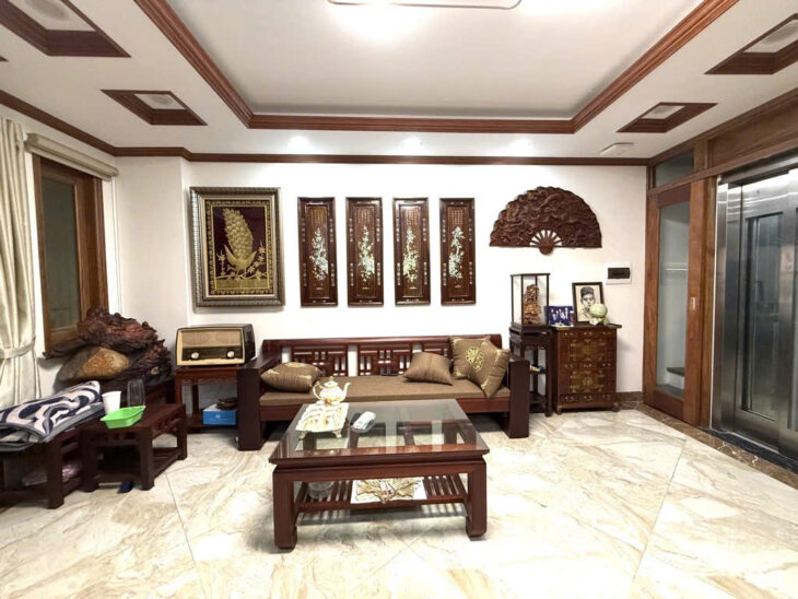 Nhà đẹp Võ Chí Công – 40m * 9 tầng thang máy – 10m ô tô dừng đỗ – 11.5 tỷ