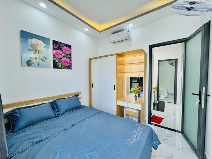 Nhà mới đón Tết – nhỉnh 3 tỷ – full nội thất – 33m2 – 2 tầng- ngay ngã 4 Quang trung/ Phan Huy Ích