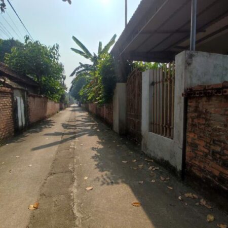 Bán đất tặng nhà gần Ngã tư Miễu Tiến Xuân gần ĐHQG Hà Nội ôtô đường thông 190m nhỉnh 7 tỷ