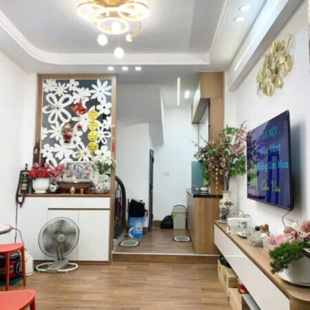 Bán nhà 5 tầng 3 ngủ cực đẹp uy tín Văn Chương, Đống Đa