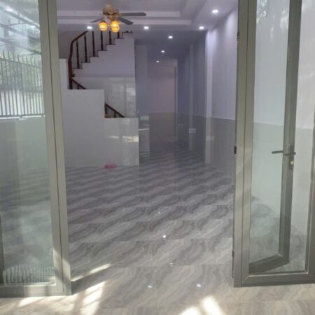 VTK2501-32 XE HƠI NGỦ TRONG NHÀ TỈNH LỘ 10 – 3 TẦNG ĐÚC KIÊN CỐ -112m2 – NHÀ mới mẻ sống NGAY –