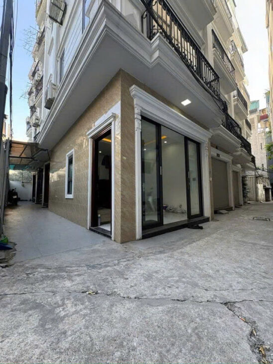 BÁN NHÀ PHỐ NGỌC LÂM 5 TẦNG, LÔ GÓC FULL NỘI THẤT 36M2, 7.9 TỶ. LONG BIÊN.