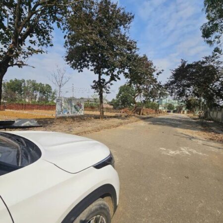 Bán đất TĐC lô góc VH rộng, đường to sát khu Đô Thị Phú Cát 196m giá rẻ nhỉnh 9 tỷ