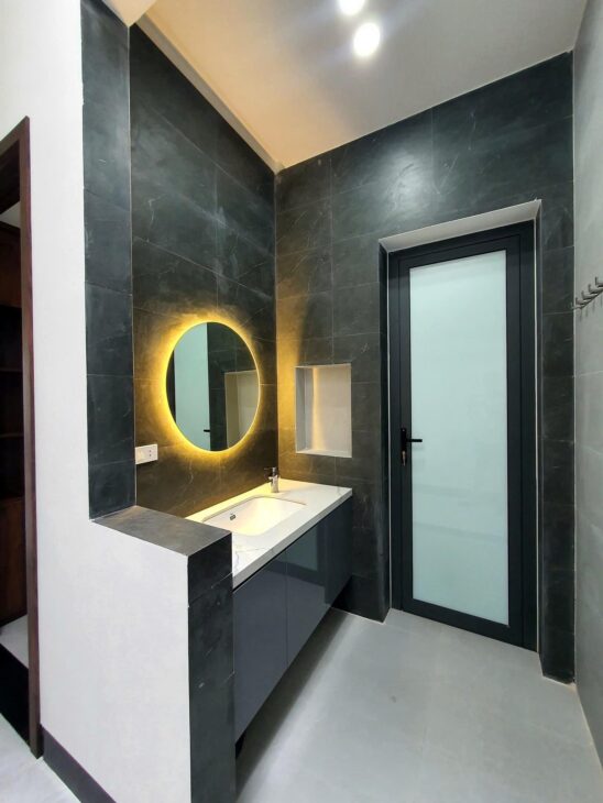 NHÀ ĐẸP NGÕ 48 ĐÀM QUANG TRUNG, GIÁ MỚI CHỈ 5.45 TỶ