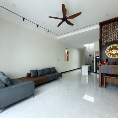 CHỦ CẦN BÁN GẤP NHÀ ĐẸP GẦN AEON MALL LONG BIÊN, GIẢM SÂU 150 TRIỆU