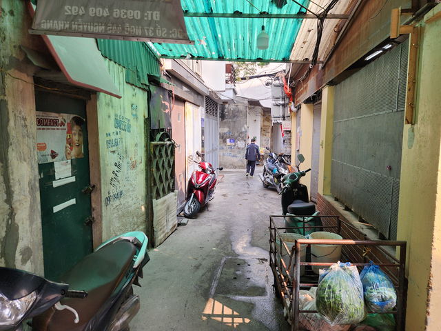 Bán nhà riêng Nguyễn Khang, Cầu Giấy, Hà Nội, giá cực chất 9 tỷ, 81m2 * 6.5m mặt tiền