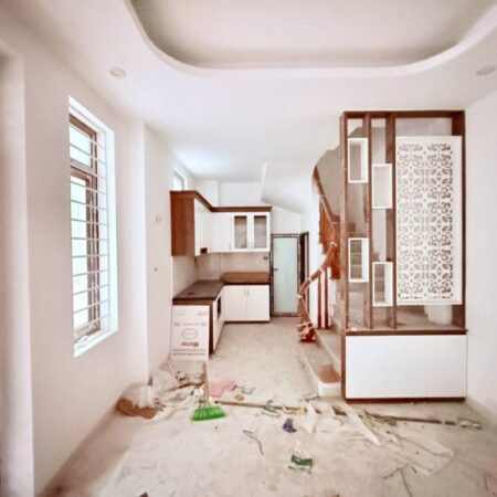 Bán nhà Đinh Công Hạ giá 5.5 tỷ, diện tích 31m2, 5 tầng, mặt tiền 4m Bán nhà Đinh Công Hạ giá 5.5 tỷ, diện tích 31m2, 5 tầng, mặt tiền 4m