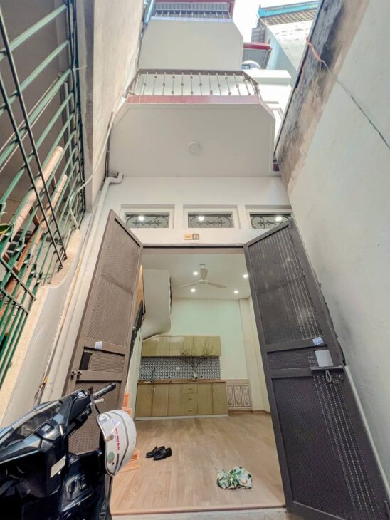 Bán nhà Khương Trung giá 3.65 tỷ, diện tích 28m2, 3 tầng, mặt tiền 4.5m