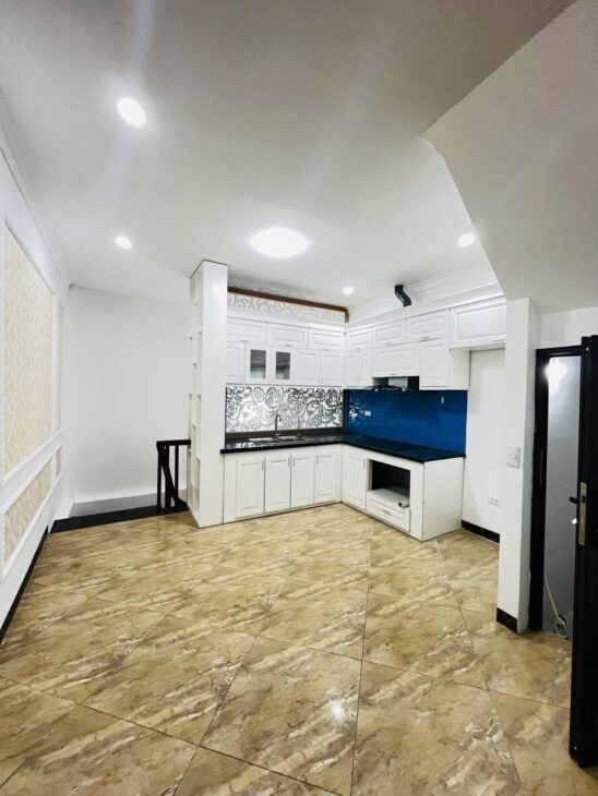 Bán nhà Khu Cây Quýt – La Khê giá 14.5 tỷ, diện tích 45m2, 5 tầng, mặt tiền 4m