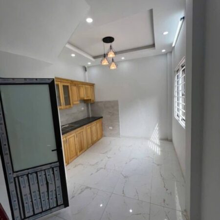 Bán nhà Hoà Bình-Yên Nghĩa giá 4.7 tỷ, diện tích 38m2, 4 tầng, mặt tiền 5m