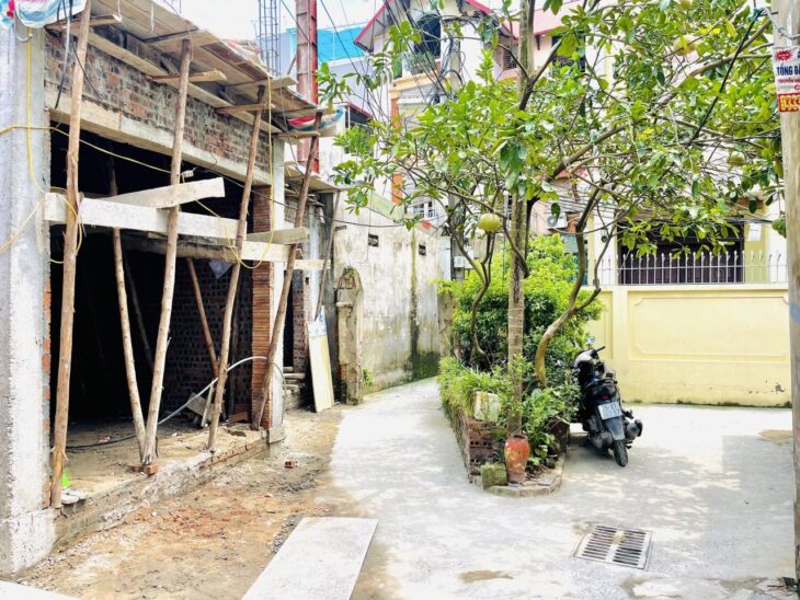 Bán nhà Đông Thiên giá 5.5 tỷ, diện tích 30m2, 5 tầng, mặt tiền 4.5m