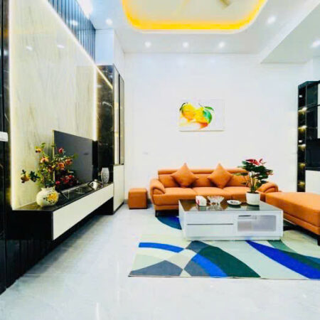 Bán nhà 4 Tầng giá tốt gần phố, Hiếm tại ngõ 166 Nguyễn Trãi – Ngã Tư Sở