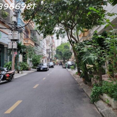 Phân lô Trung Kính 6 tầng, vỉa hè, lô góc 3 ô tô tránh, 3 mặt thoáng, 3 ô tỗ đỗ cửa, giá chỉ 2x tỷ