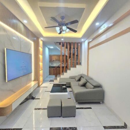 Bán nhà 35m², 5 tầng, 3PN, 4WC, Thanh Lân – Hoàng Mai – 5.2 tỷ – Sổ đỏ