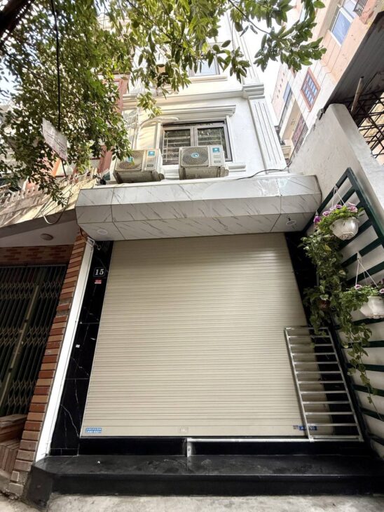 Bán nhà Đinh Công Thượng giá 8.3 tỷ, diện tích 40m2, 4 tầng, mặt tiền 3.5m