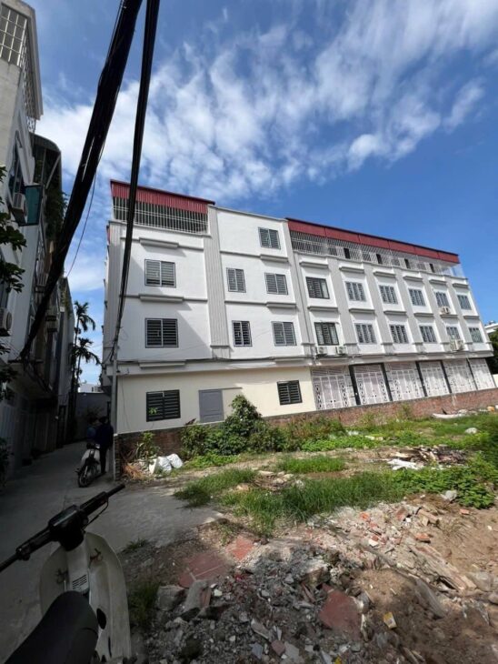 Bán nhà Hoà Bình-Yên Nghĩa giá 4.7 tỷ, diện tích 38m2, 4 tầng, mặt tiền 5m