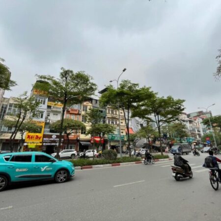 Bán căn nhà 6 tầng, căn góc 2 mặt thoáng, diện tích 102.9m², mặt ngõ Đào Tấn, đường trước nhà xe