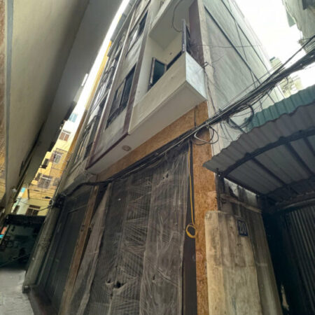 NHÀ ĐẸP – GIÁ TỐT – Vị Trí Đắc Địa Tại Đường Láng, Quận Đống Đa, Thành phố Hà Nội NHÀ ĐẸP – GIÁ TỐT – Vị Trí Đắc Địa Tại Đường Láng, Quận Đống Đa, Thành phố Hà Nội