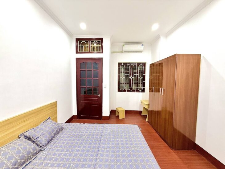 Bán nhà Khương Trung giá 6.8 tỷ, diện tích 32m2, 4 tầng, mặt tiền 3.5m