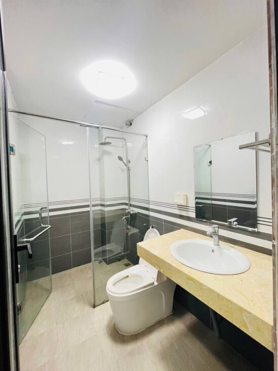 Bán nhà Khu Cây Quýt – La Khê giá 14.5 tỷ, diện tích 45m2, 5 tầng, mặt tiền 4m