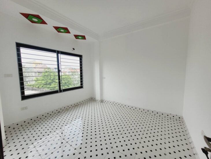 Bán nhà Ngô Đình Mẫn giá 6.1 tỷ, diện tích 30m2, 4 tầng, mặt tiền 5.5m