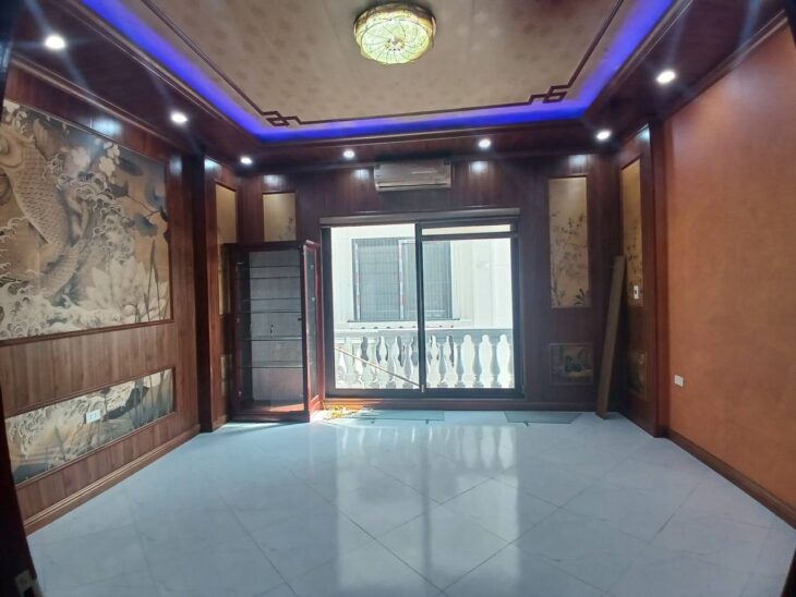 Bán nhà Trần Phú giá 6.95 tỷ, diện tích 30m2, 5 tầng, mặt tiền 4.15m