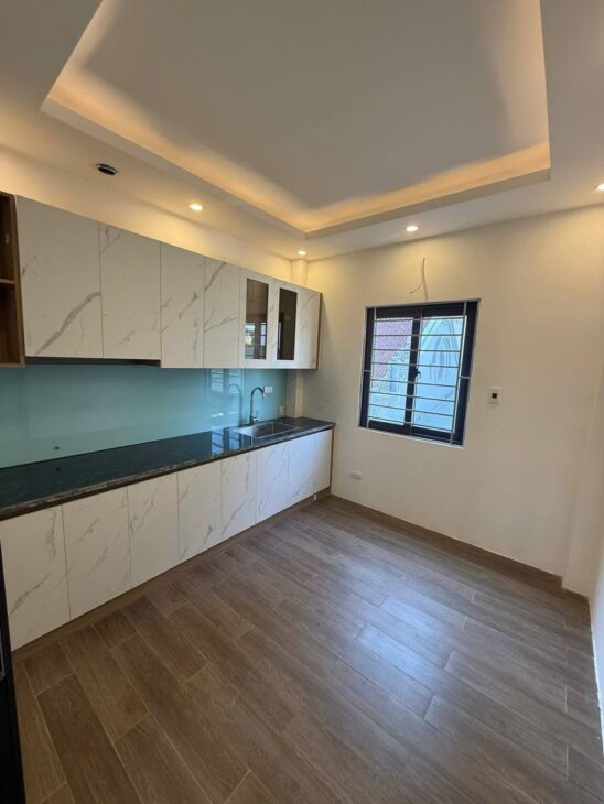 Bán nhà Mậu Lương giá 8.7 tỷ, diện tích 33m2, 5 tầng, mặt tiền 3m