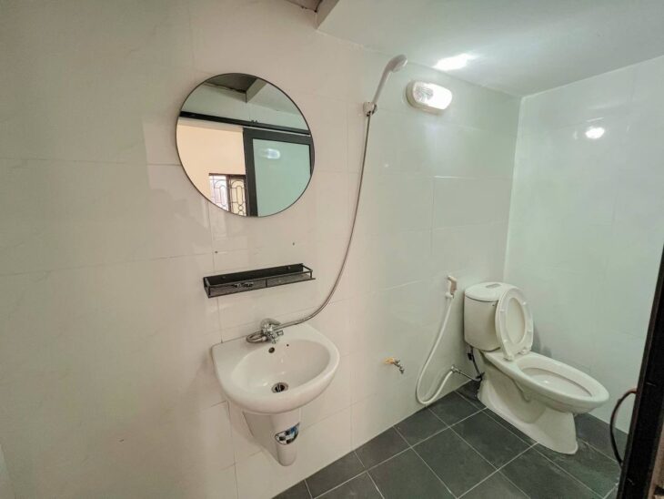 Bán nhà Khương Trung giá 3.65 tỷ, diện tích 28m2, 3 tầng, mặt tiền 4.5m