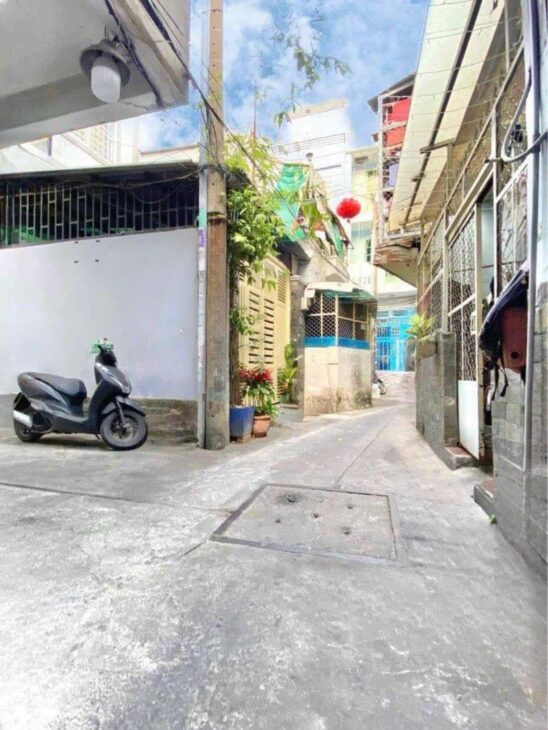 VIP PHÚ NHUẬN – KHU PHAN XÍCH LONG – NHÀ MỚI ĐẸP Ở NGAY – 4×7 VUÔNG A4 – CÓ SẴN DÒNG TIỀN – CHỈ 4.X