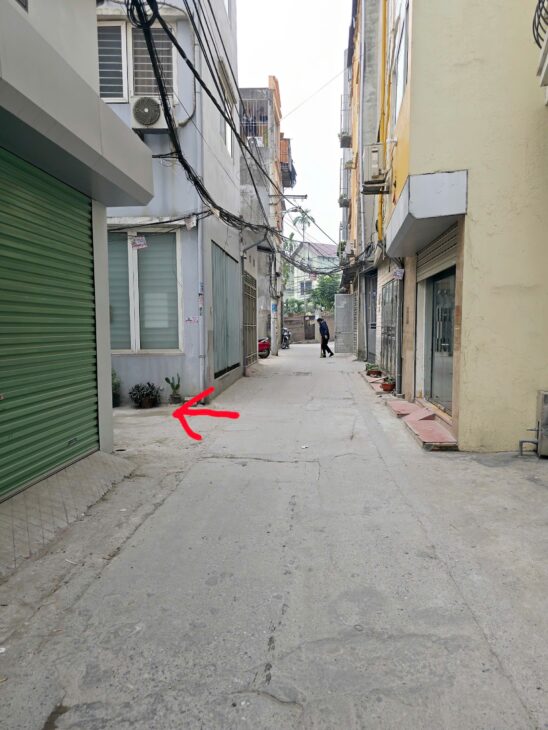 Bán đất thạch bàn 150m ngõ 2.5m long biên