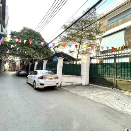 NHÀ MỚI SẴN VỀ Ở LUÔN – 3 THOÁNG – NGÕ Ô TÔ LÙI TẬN CỬA – MẶT TIỀN MIÊN MAN 5.2M NHÀ MỚI SẴN VỀ Ở LUÔN – 3 THOÁNG – NGÕ Ô TÔ LÙI TẬN CỬA – MẶT TIỀN MIÊN MAN 5.2M