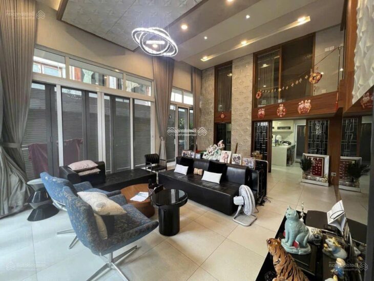 ???? ???? KET TIỀN NGỘP 12 TỶ BANK CẦN BÁN BIỆT THỰ GÓC 2 MẶT TIỀN NGUYỄN GIA TRÍ (D2) BÌNH THẠNH NGANG