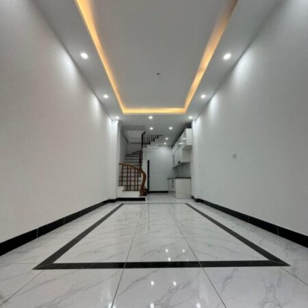 Nhà Cầu Tó, Tả Thanh Oai, Thanh Trì. 5 tầng 4 ngủ, ngõ rộng