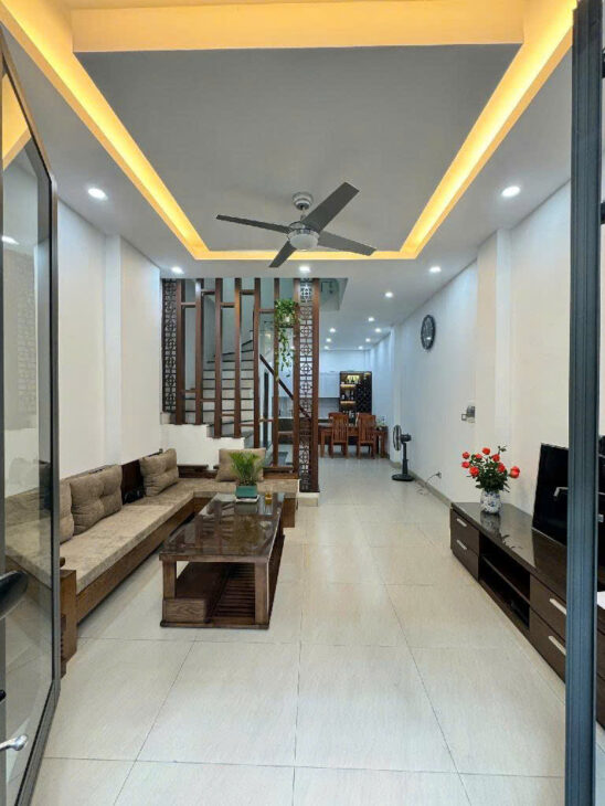 🎁NHÀ DÂN XÂY (5,36 tỷ) – NGUYỄN VĂN CỪ KHU VỰC HOT – Ô TÔ QUA